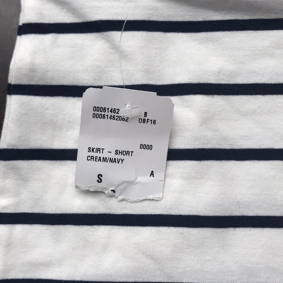 2 brand new pencil skirts - Picture 2 of 4